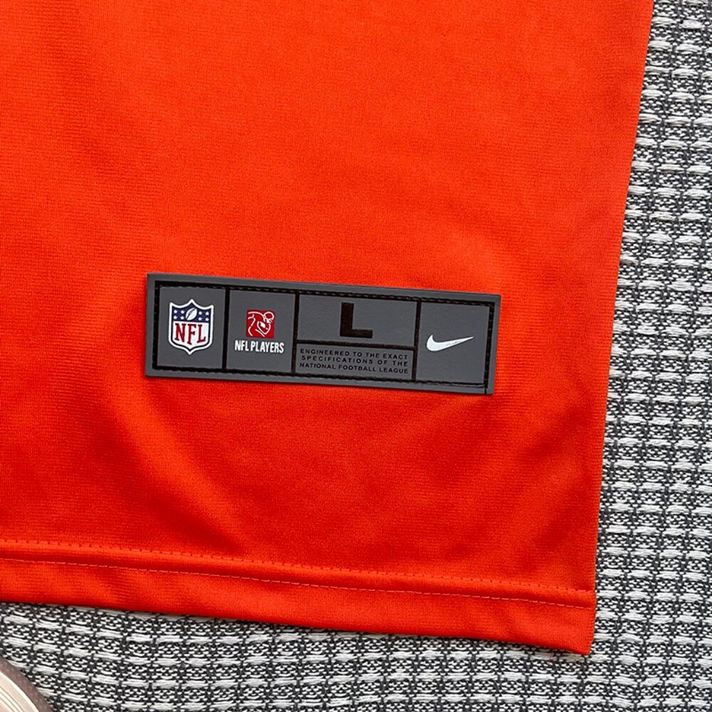 Nike Ja'Marr Chase #1 Orange Cincinnati Bengals Jersey - Picture 4 of 7